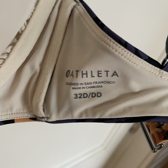 Athlete Bikini - Picture 3 of 5